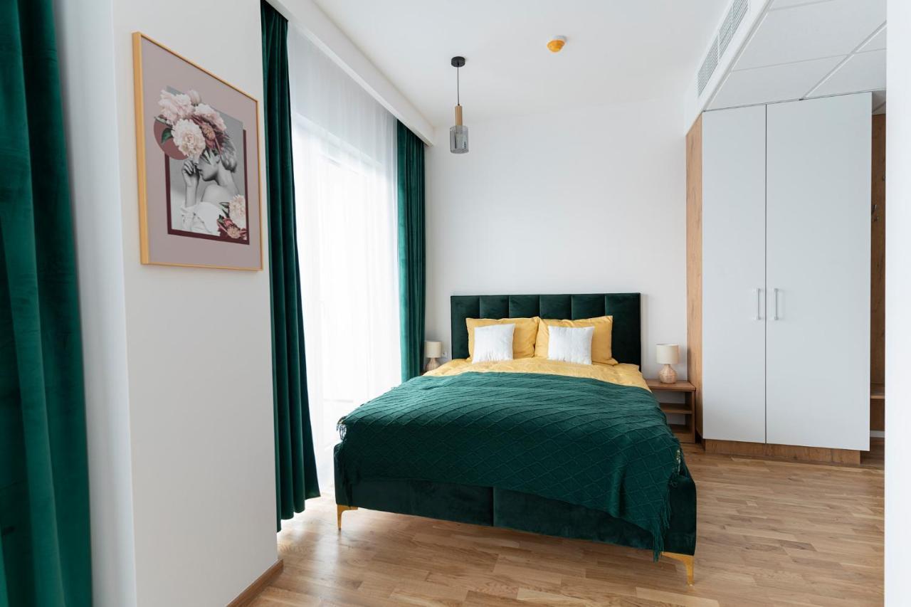 Apartamenty Wola Tower 바르샤바 외부 사진