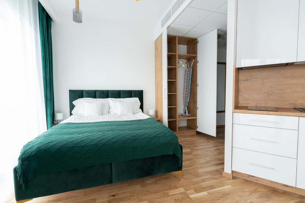 Apartamenty Wola Tower 바르샤바 외부 사진