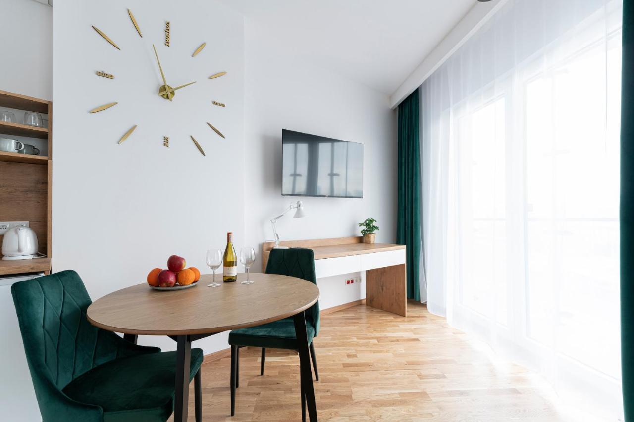Apartamenty Wola Tower 바르샤바 외부 사진