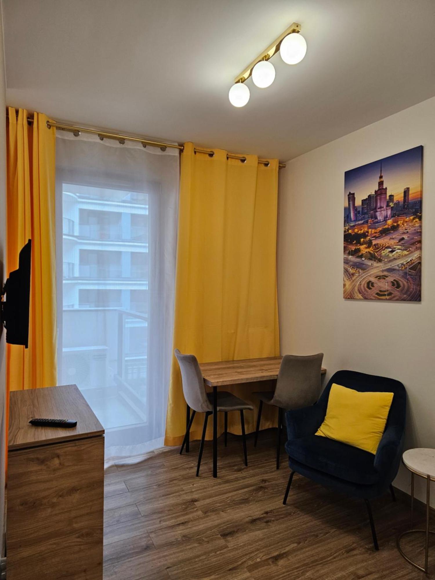 Apartamenty Wola Tower 바르샤바 외부 사진