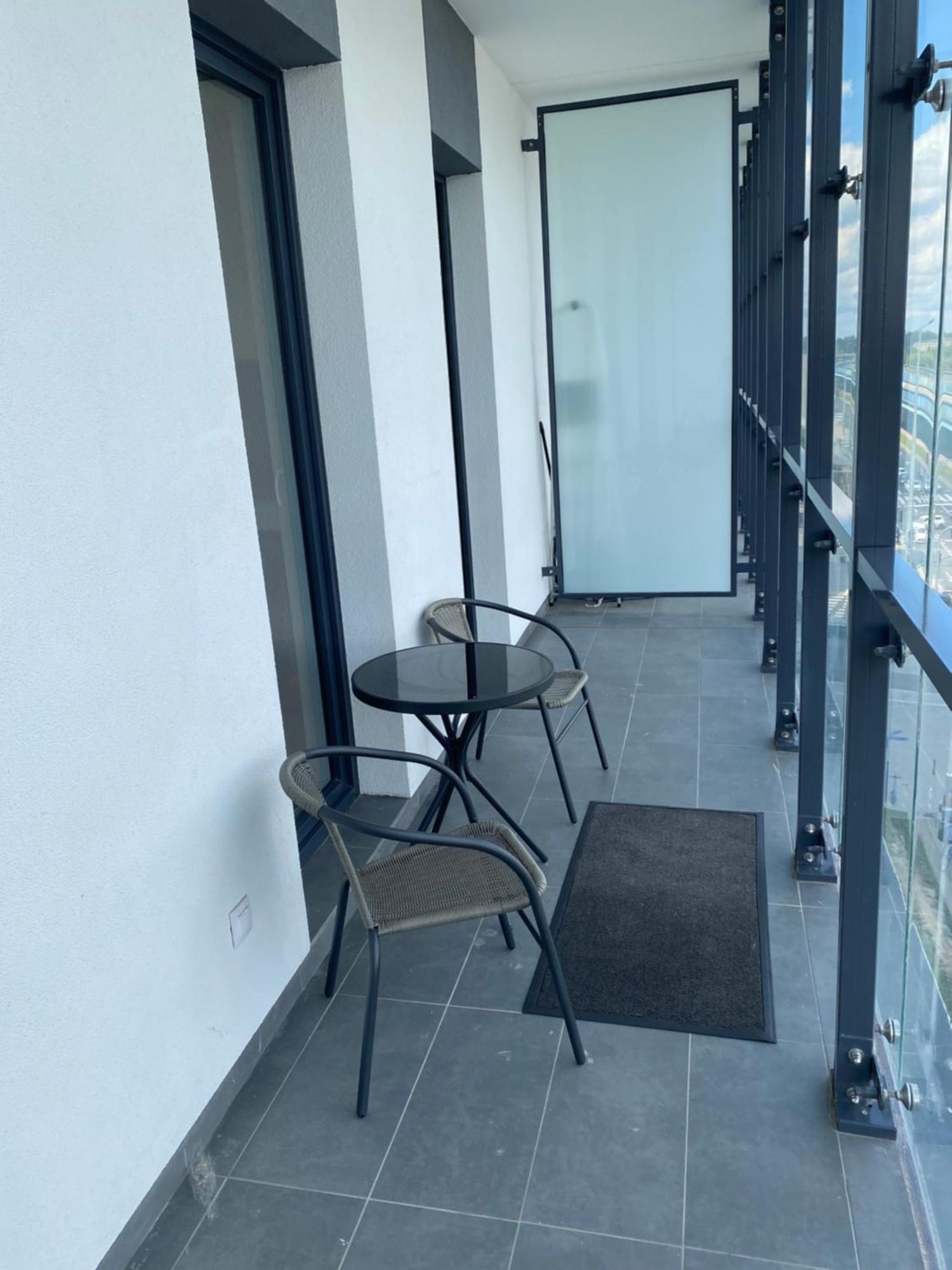 Apartamenty Wola Tower 바르샤바 외부 사진